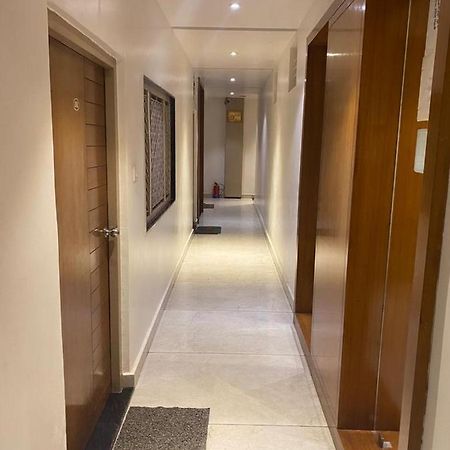 Hotel Raghupati Ayodhya エクステリア 写真