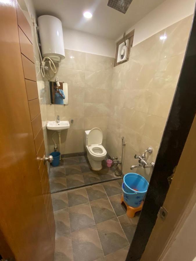 Hotel Raghupati Ayodhya エクステリア 写真